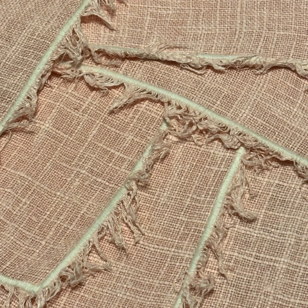 Vintage Pink Fringed Linen Textured Table Runner Placemats Napkins Set 9pc